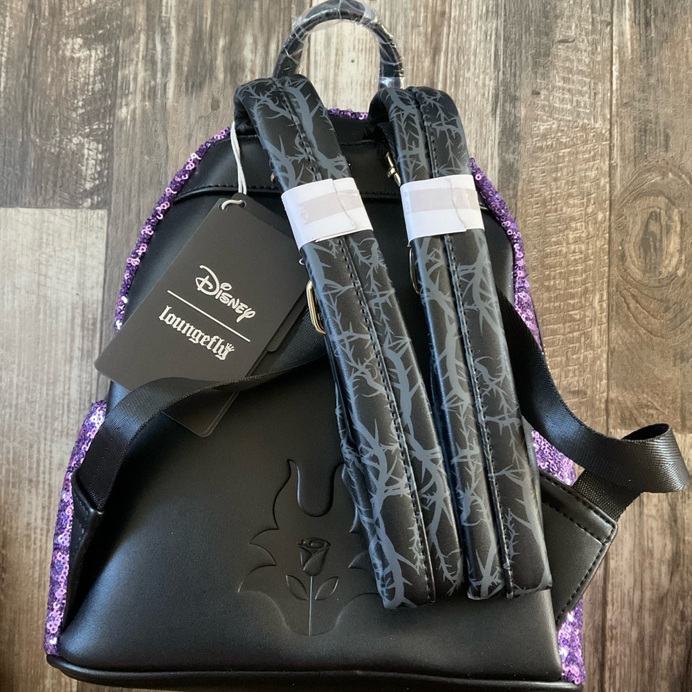 Loungefly Sleeping Beauty Maleficent Purple Sequin Backpack UK Exclusive. NWT - Picture 5 of 6